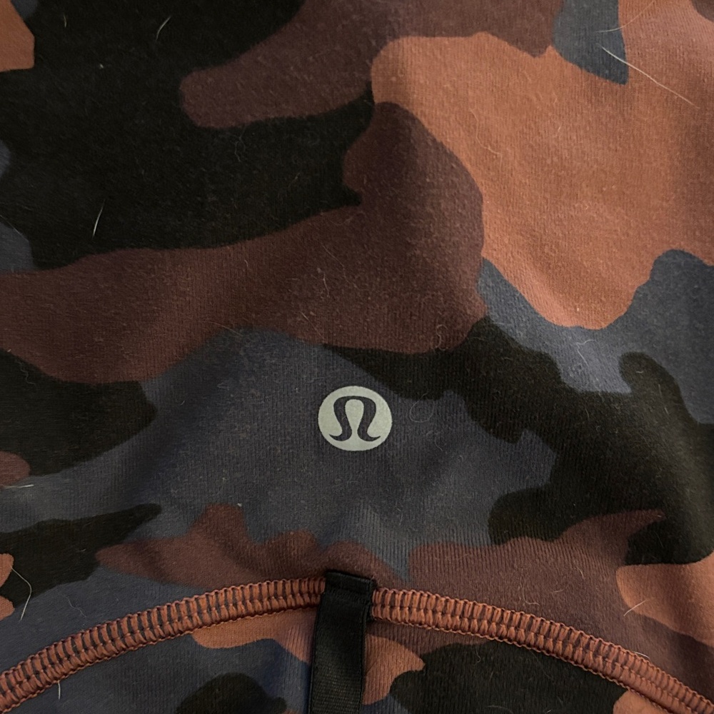 Lululemon camo set - Picture 8 of 16